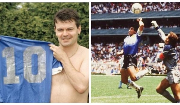 El exfutbolista que se niega vender en un millón de dólares la camisa que usó Maradona contra Inglaterra