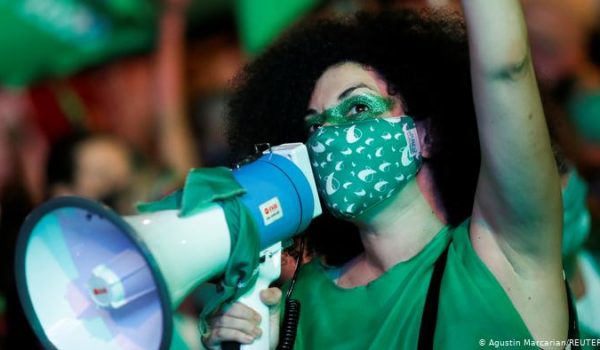 Entra en vigor aborto legal en Argentina