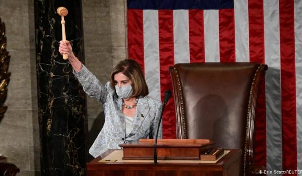 Nancy Pelosi reelegida presidenta de la Cámara de Representantes