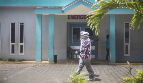 covid-19, médicos, contagio