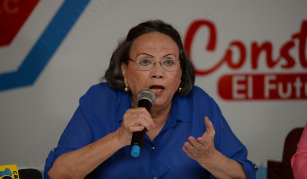 Presidenta del PLC niega haber ordenado suspensión de pago a diputado enfermo