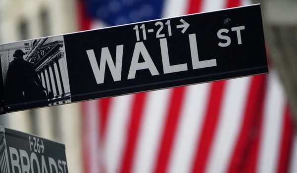 Asalto al Capitolio: las grandes empresas que están suspendiendo sus donaciones a los republicanos que apoyaron a Trump