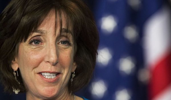 Entrevista con Roberta Jacobson: «La verdad es que la mayoría no va a calificar para recibir asilo en EE.UU.»