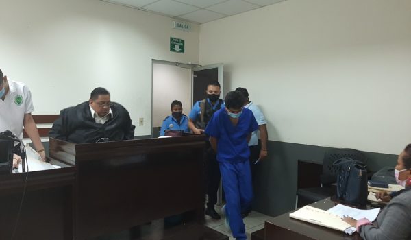 Gerald Torres Oviedo , de 19 años acusado de asesinato agravado, asesinato agravado frustrado y robo agravado. LA PRENSA/Ernesto García.