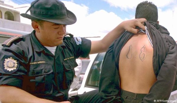 Detienen en Guatemala a un jefe de sicarios de la mara Barrio 18