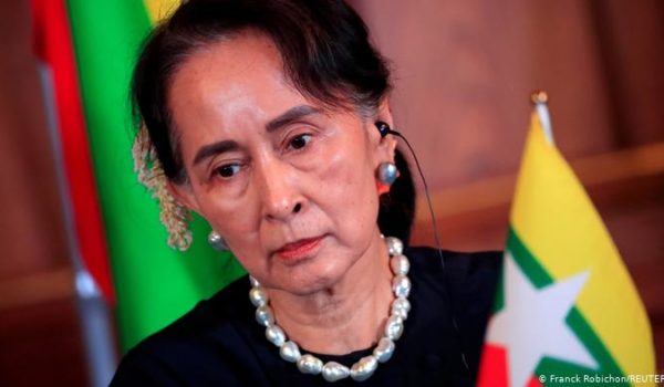Birmania: el Ejército presenta cargos contra Aung San Suu Kyi