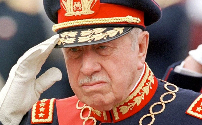 Augusto Pinochet, murió acusado de crímenes de lesa humanidad.