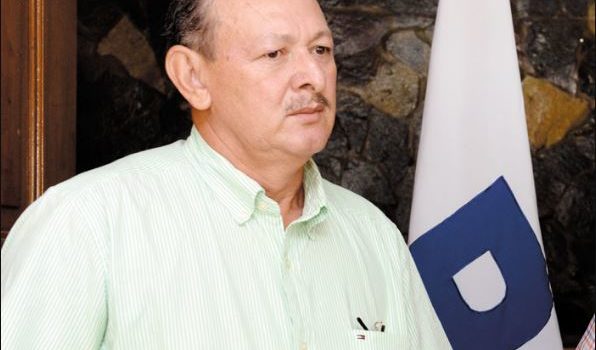 CxL confirma a Américo Treminio que el candidato presidencial será Oscar Sobalvarro
