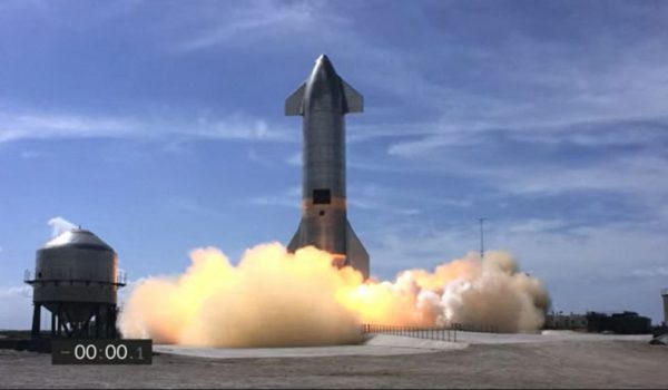 Prototipo de cohete de SpaceX explota minutos después de aterrizar