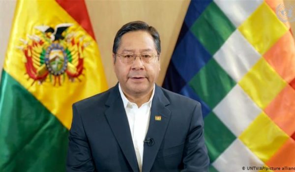 Perú: citan a Luis Arce a declarar en el caso Martín Vizcarra
