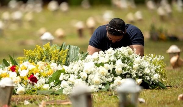Coronavirus en Brasil: por qué relacionan al controversial «kit covid» que promueve Bolsonaro contra el coronavirus con un mayor riesgo de muerte