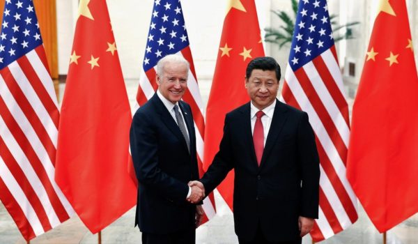 Por qué hablar de «Guerra Fría» entre EE.UU. y China «es profundamente peligroso»