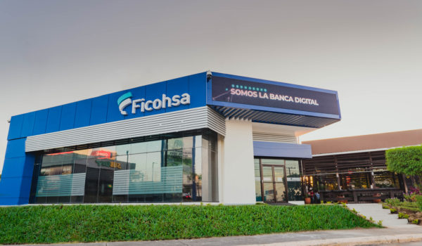 Ficohsa abre modernas sucursales