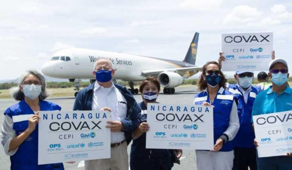 Al territorio nicaragüense arribó el 16 de marzo, el primer lote de 135,000 vacunas Covishield como parte de esta donación. LA PRENSA / TOMADA DE EL 19 DIGITAL