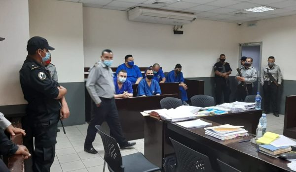 Cuatro de los seis acusados por el robo de 4.5 millones de córdobas y dinero en efectivo fueron absueltos en un primer juicio que fue anulado.LAPRENSA/ARCHIVO