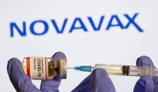Novavax pedirá permisos para su vacuna contra el Covid-19 en el segundo trimestre