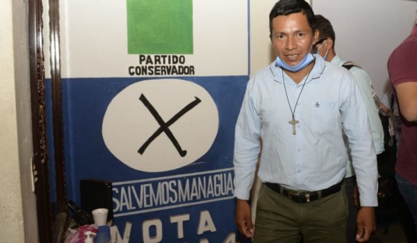 Líder campesino rechaza unirse a plataforma de Alfredo César en los previos del anuncio de alianza