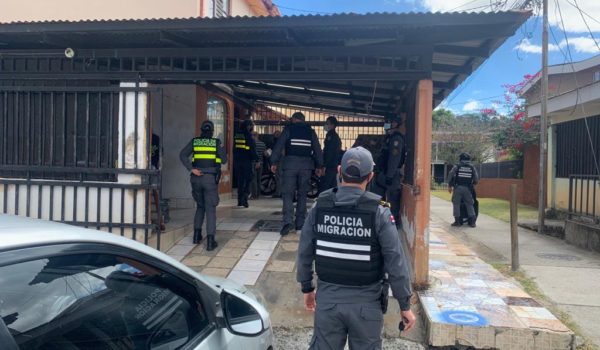 Rescatan a dos nicaragüenses víctimas de trata de personas en Costa Rica
