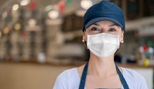 Coronavirus: los 3 países de América Latina donde más cayó el empleo femenino (y qué están haciendo para recuperarlo)
