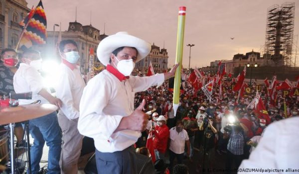 ¿Castillo o Fujimori? El 49 por ciento de peruanos sigue indeciso