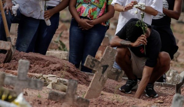 Coronavirus: Brasil es «como un Fukushima biológico, un reactor nuclear que está fuera de control»