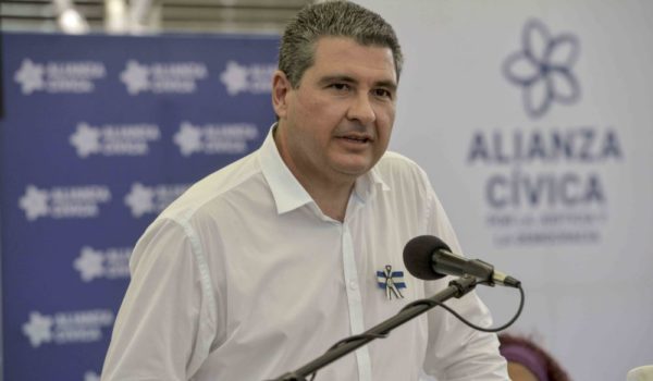 Juan Sebastián Chamorro sigue sometido a un juicio político “ilegal”, a pocas horas de su cumpleaños
