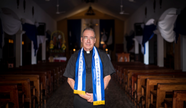 Edwin román,
