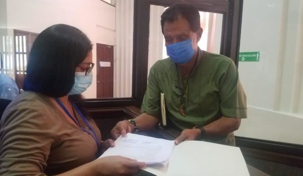 Coalición Nacional presenta nueve candidatos a magistrados del CSE
