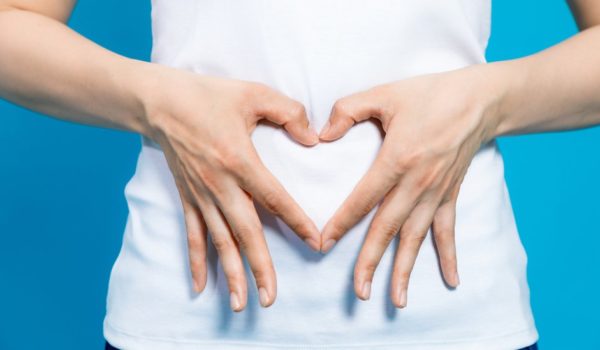 Qué comer (y qué no) para mejorar la salud de tus bacterias intestinales