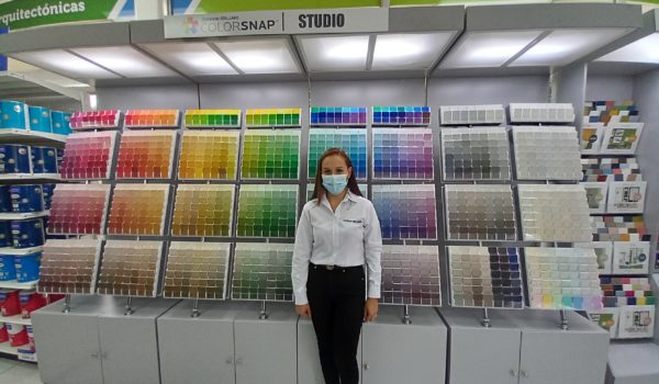 Sherwin Williams reinaugura tienda modelo