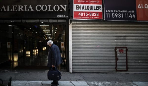 Covid-19: Argentina vuelve al confinamiento estricto ante el agravamiento de la pandemia de coronavirus