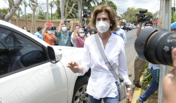 Aumentan inconsistencias judiciales contra Cristiana Chamorro, denuncia su abogada