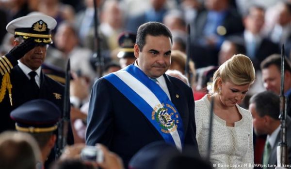 El Salvador: condenan a 10 años de cárcel a Ana Ligia de Saca