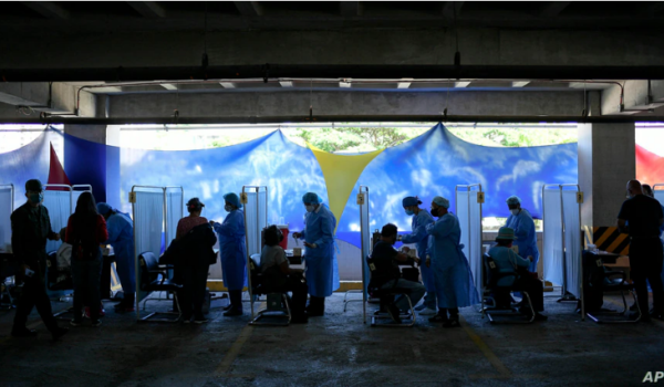 ¿Qué ocurre y cuáles son las quejas sobre el plan de vacunación en Venezuela?
