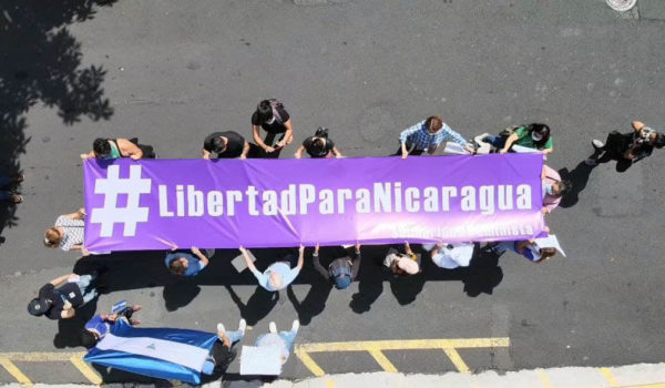 feministas, derechos de la mujer,