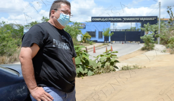Extrabajadores de la Fundación Violeta Barrios de Chamorro tienen nueve días incomunicados
