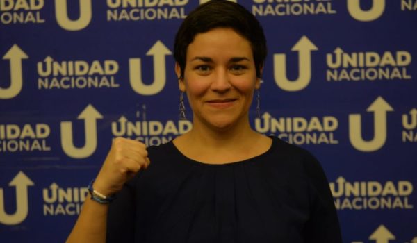 Hija de la opositora Tamara Dávila cumple 6 años. Tiene 304 días sin ver a su mamá y teme que no la reconozca