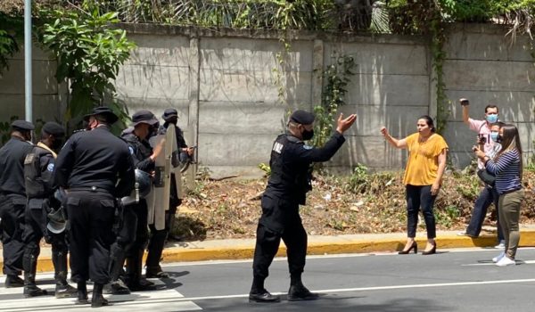 policía, periodismo, periodistas, libertad de prensa,