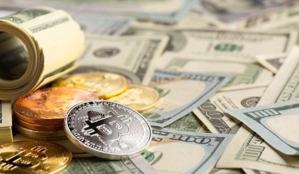 El Bitcoin es virtual y solo se puede usar a través de un software en una computadora o smartphone. Imagen referencial. Cortesía/LA PRENSA