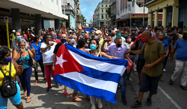 OPS reporta «aumentos dramáticos» de casos de Covid-19 en Cuba
