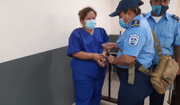 Kenia Navarrete Correa declarada culpable por el homicidio de su pareja, Carlos Antonio Cruz. LA PRENSA/Archivo
