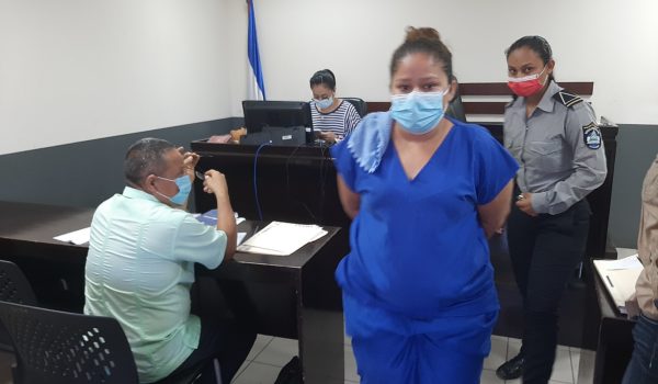 Kenia Navarrete no pudo demostrar en juicio que mató a su pareja, Carlos Cruz en un acto de legitima defensa.. LA PRENSA/Archivo