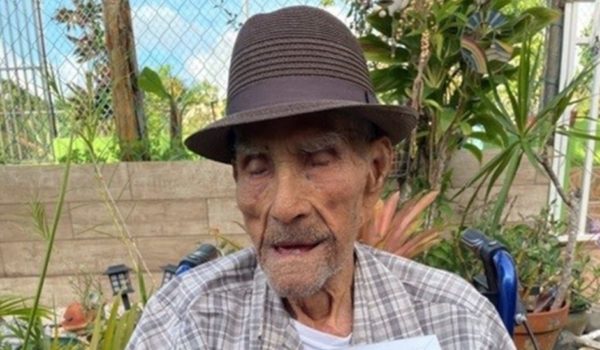 Emilio Flores: el secreto de la felicidad del puertorriqueño que se acaba de convertir en el hombre más viejo del mundo
