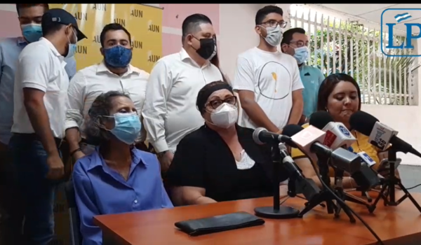 Madres de Lesther Alemán y Max Jerez denuncian que no han podido ver ni saber cómo están sus hijos