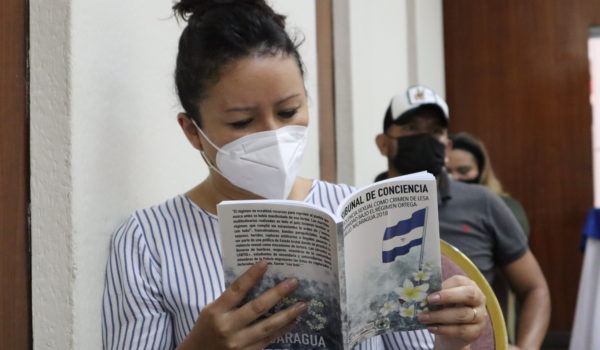 Presentan en Costa Rica libro de denuncias sobre violencia sexual a detenidos en Nicaragua durante 2018