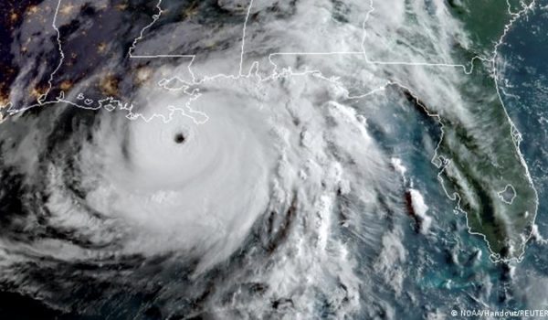 Tormenta Nicholas podría convertirse en huracán cerca del Golfo de México
