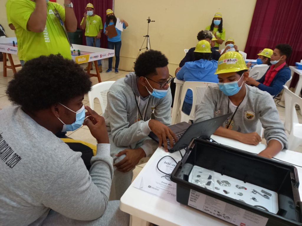 Robótica educativa en Caribe Sur