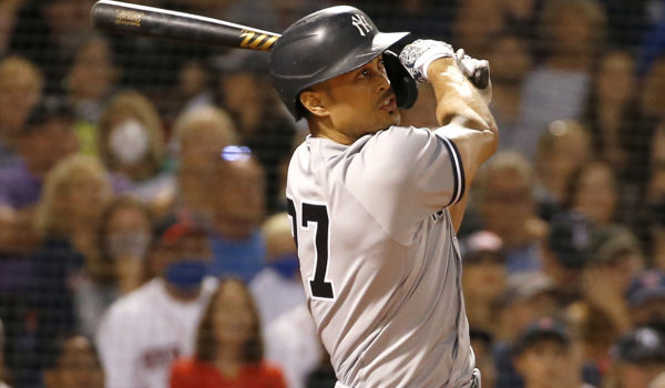 Los Yanquis barren a Boston y los Cardenales llegan a 16 victorias consecutivas