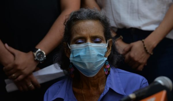 Mamá de Max Jerez tiene un mes de estar hospitalizada