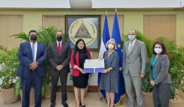 Embajadora de la UE en Nicaragua aboga por una «solución democrática y pacífica» a la crisis sociopolítica